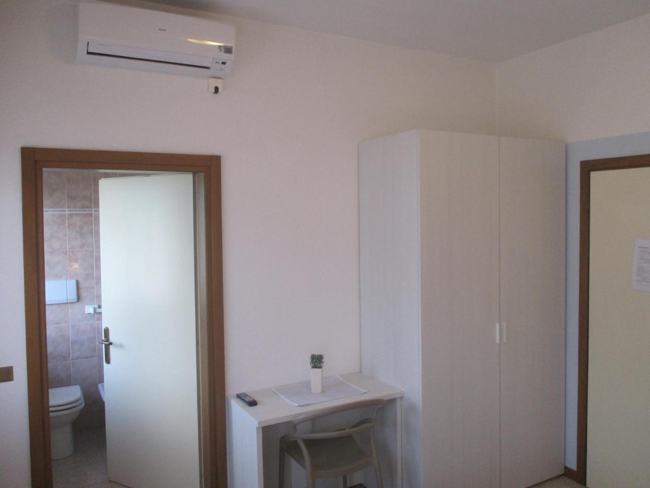 Hotel O'Scugnizzo 2 Belluno Ngoại thất bức ảnh