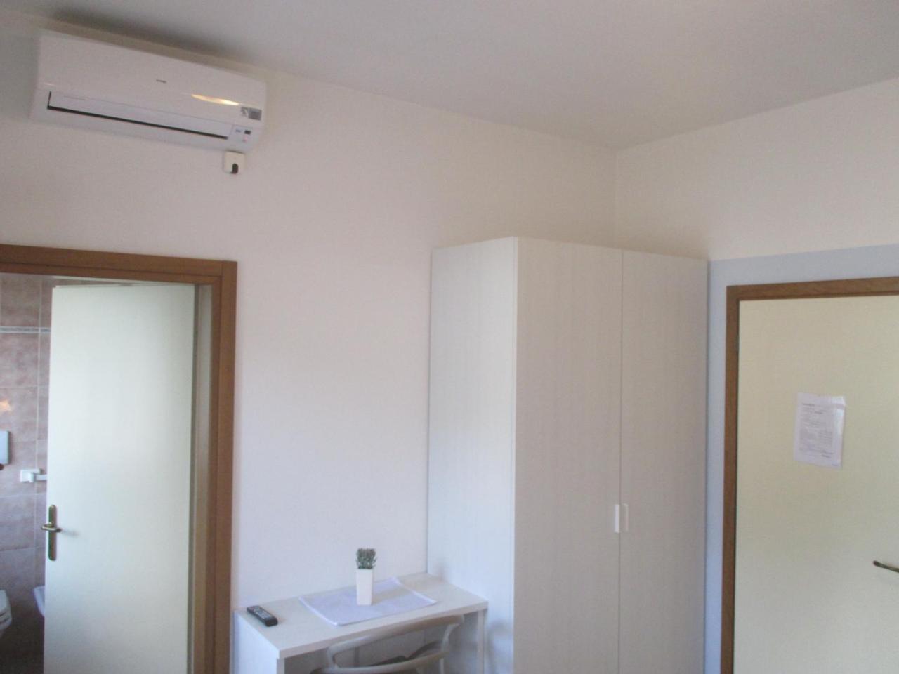 Hotel O'Scugnizzo 2 Belluno Ngoại thất bức ảnh